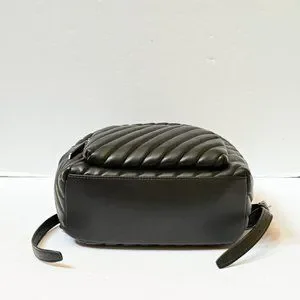 Michael Kors | Bags | Michael Kors Erin Medium Backpack  display picture 3